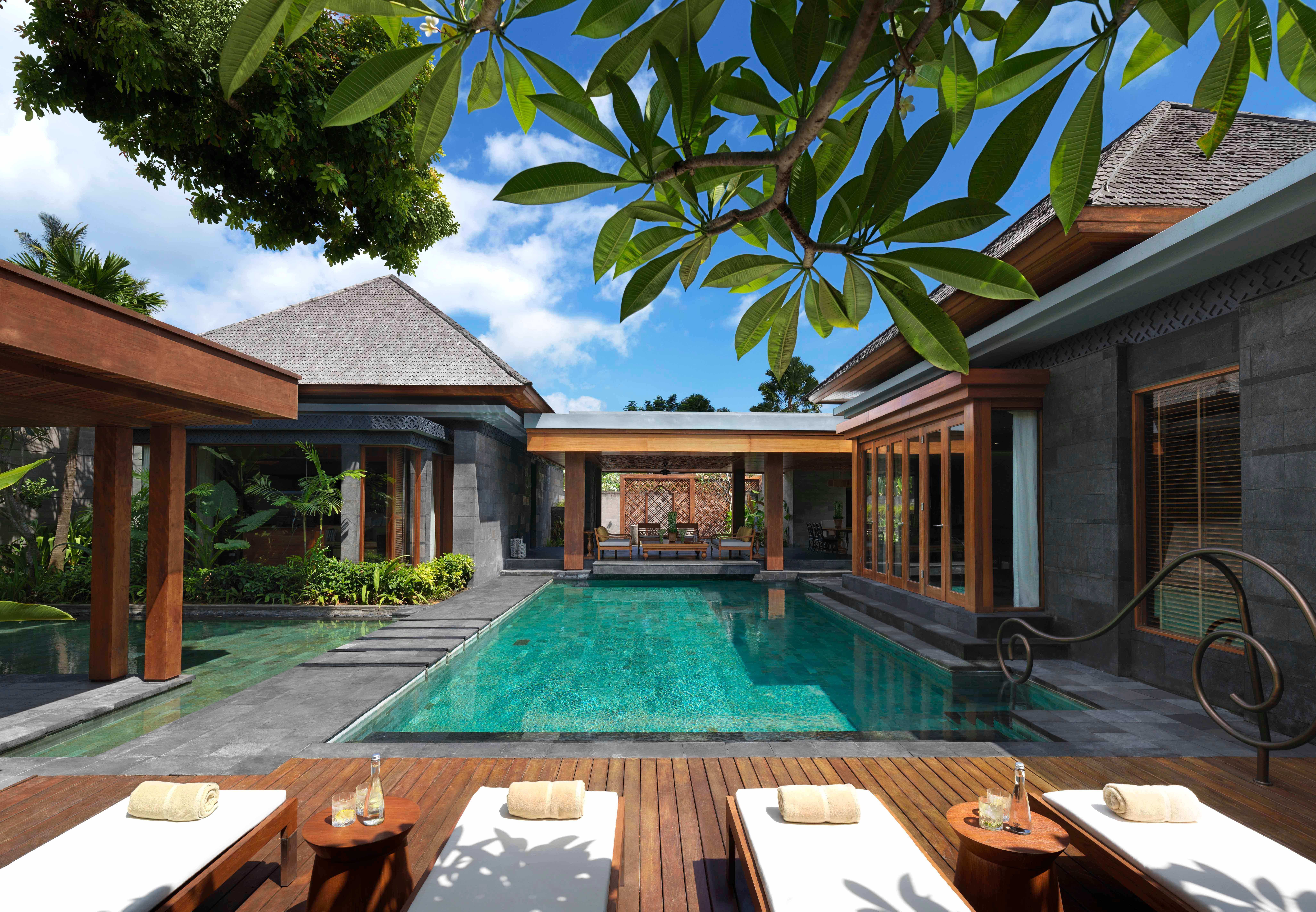 Resort Indigo Bali By Ihg 5*